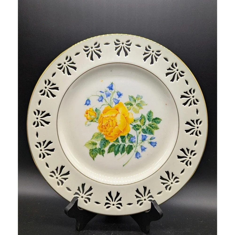 Lenox Victorian Rose Decorative Plate 1st Edition  #1631/5000 Victorian Beauty